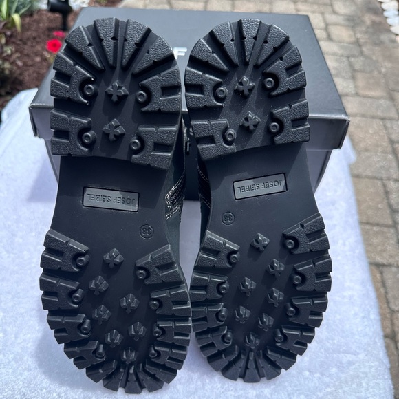 Josef Seibel Black Boots - Picture 7 of 14
